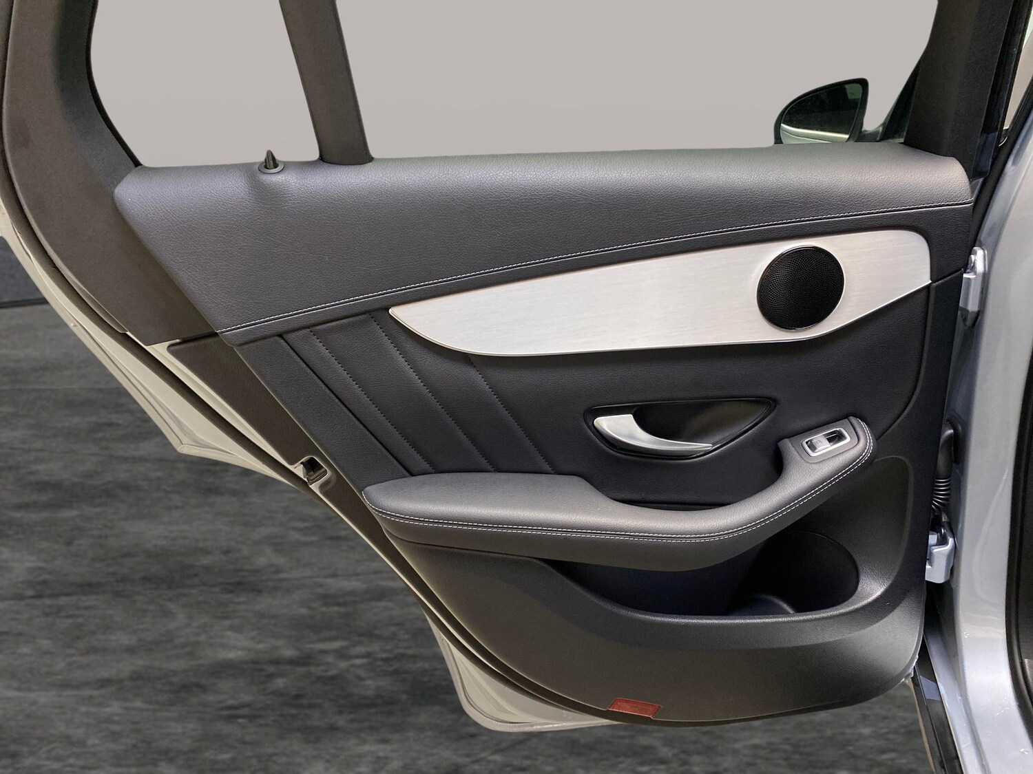 Used Mercedes-Benz GLC 2022 for sale - 77815117: Photo 27