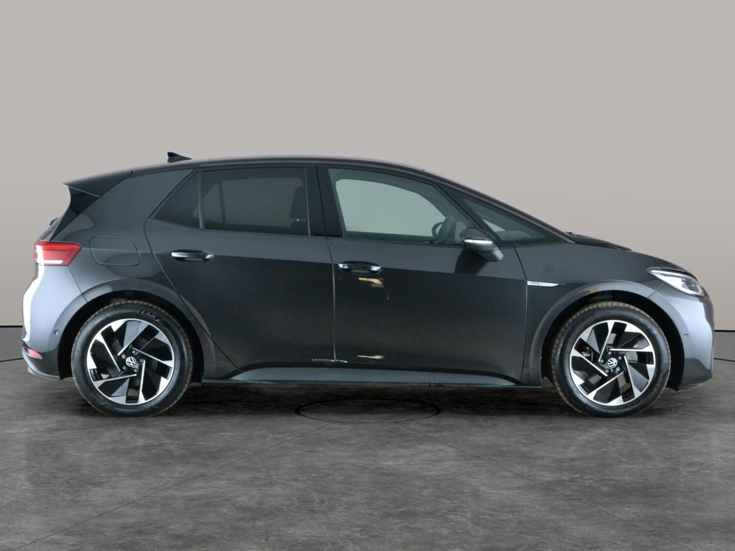 Used Volkswagen ID.3 2023 for sale - 78211010: Photo 11