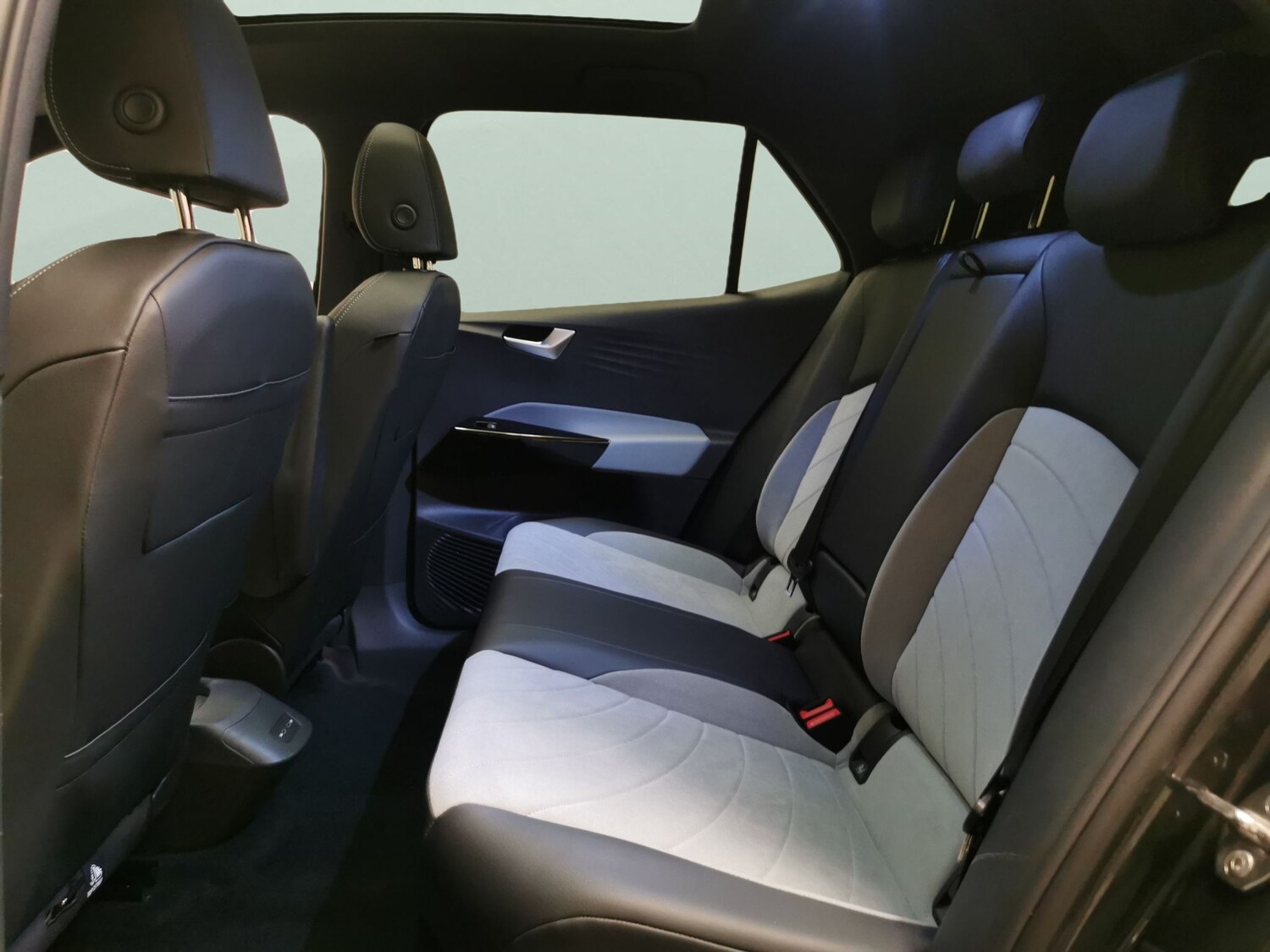 Used Volkswagen ID.3 2023 for sale - 78211010: Photo 30