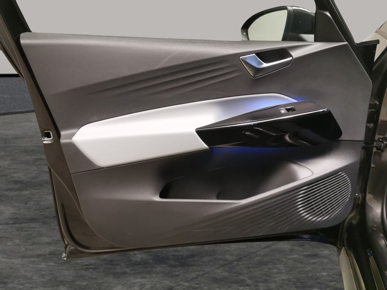 Used Volkswagen ID.3 2023 for sale - 78211010: Photo 31