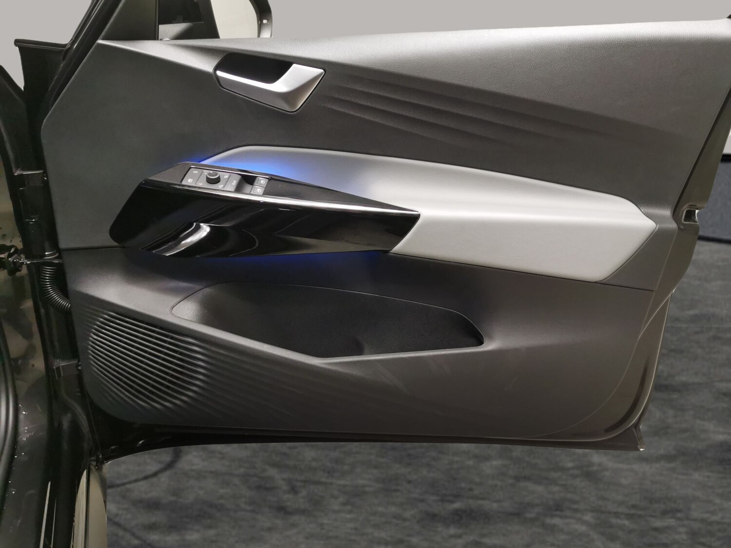 Used Volkswagen ID.3 2023 for sale - 78211010: Photo 34