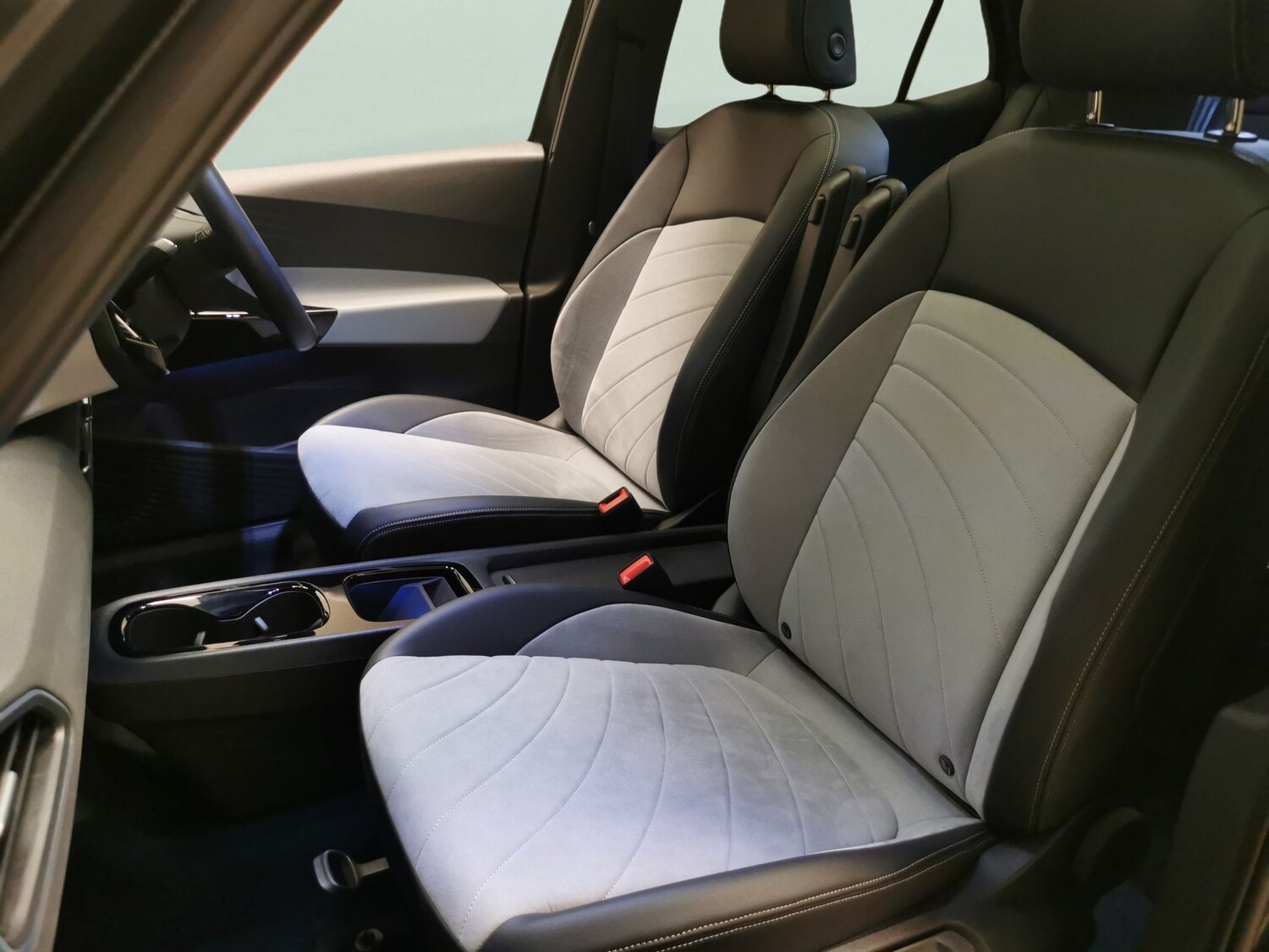 Used Volkswagen ID.3 2023 for sale - 78211010: Photo 8