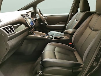 Used Nissan Leaf 2022 for sale - 76477628: Photo