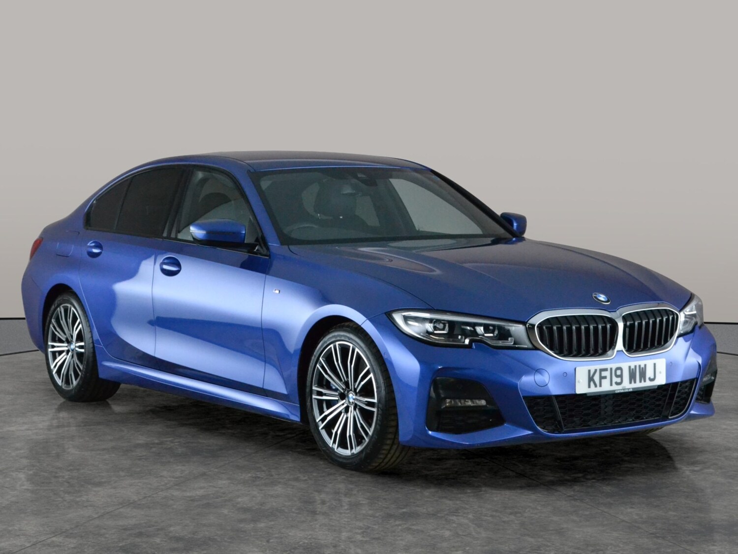Used BMW 3 Series 2019 for sale - 77831519: Photo 9
