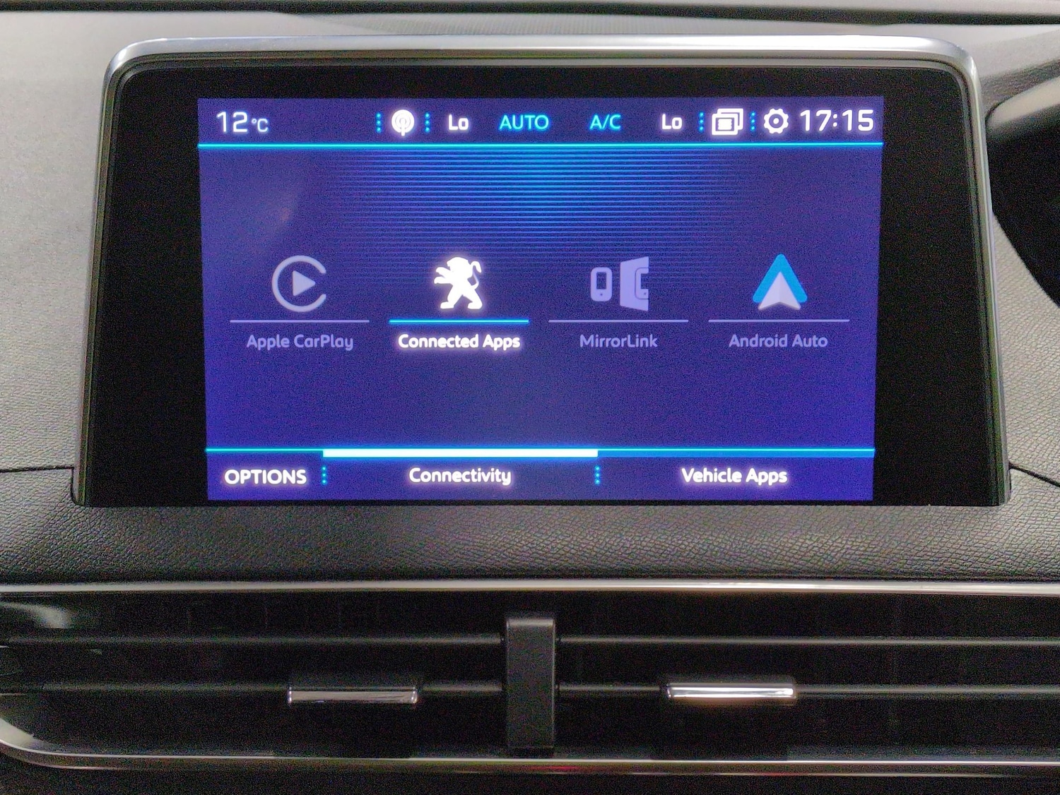 Used Peugeot 3008 2018 for sale - 77797939: Photo 14