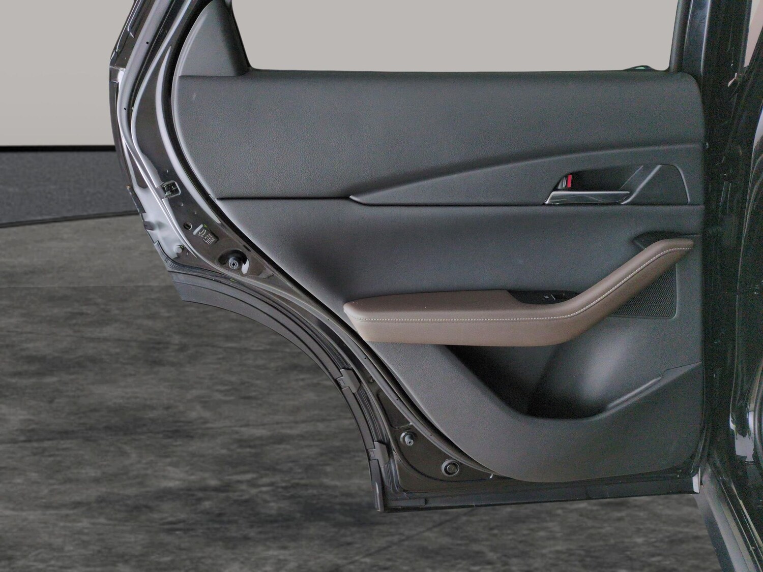 Used Mazda CX-30 2023 for sale - 77636376: Photo 30