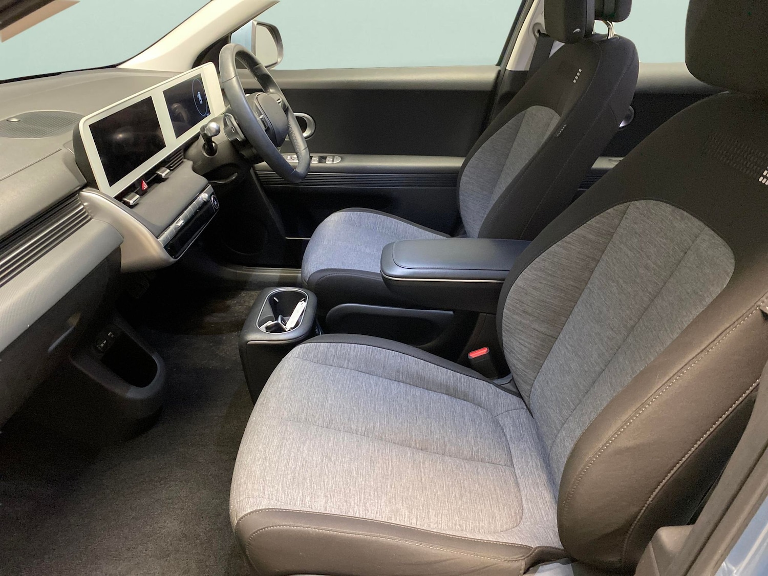 Used Hyundai IONIQ 5 2024 for sale - 78150912: Photo 4