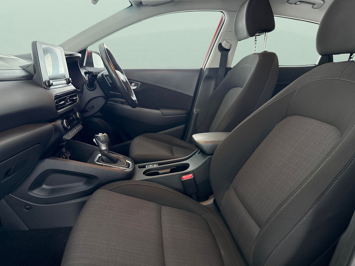 Used Hyundai KONA 2022 for sale - 77340128: Photo 4