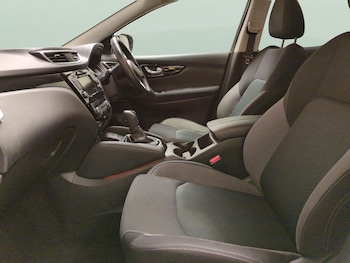 Used Nissan Qashqai 2020 for sale - 77543020: Photo