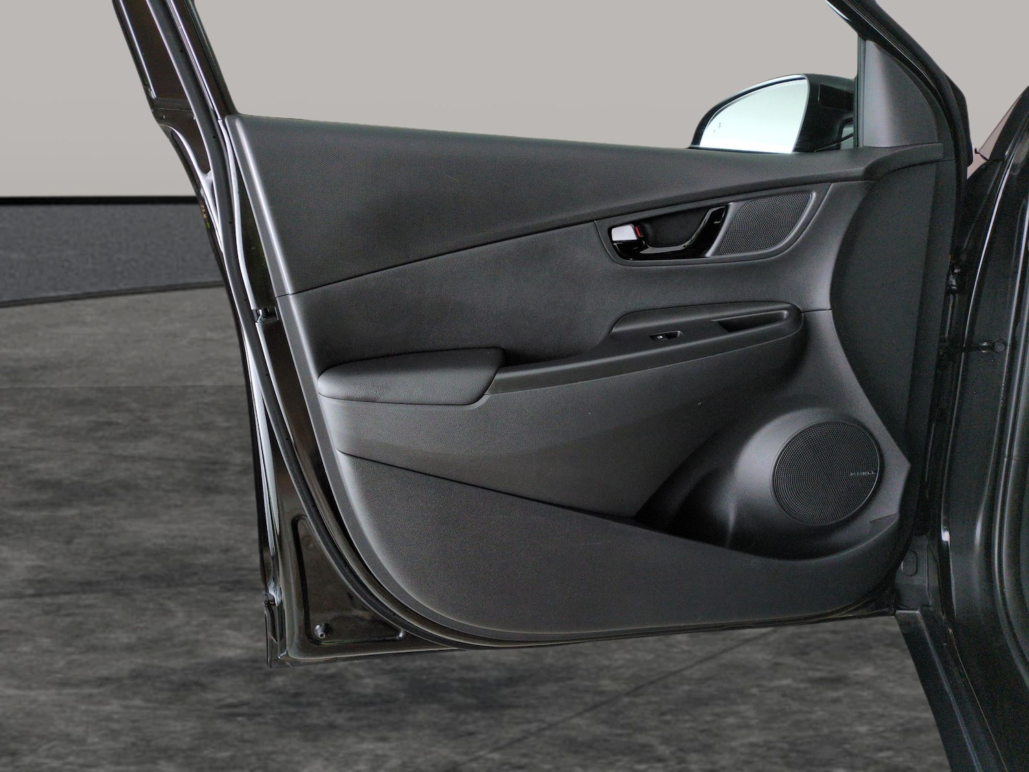 Used Hyundai KONA 2020 for sale - 77562823: Photo 30