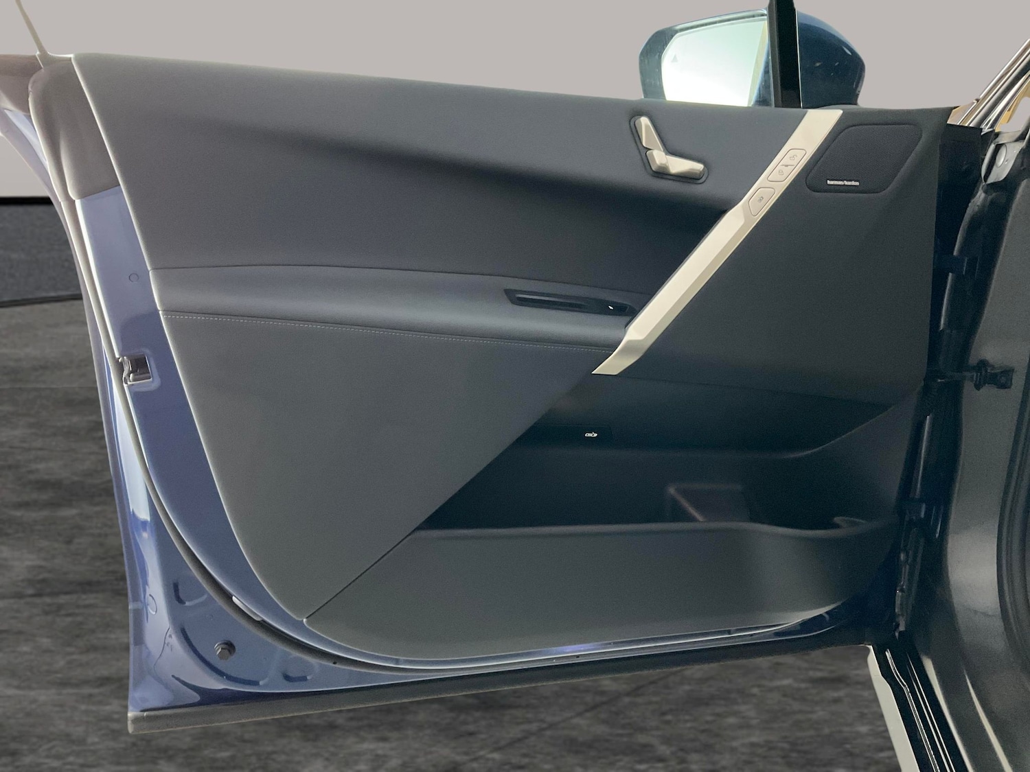 Used BMW iX 2022 for sale - 76450063: Photo 38