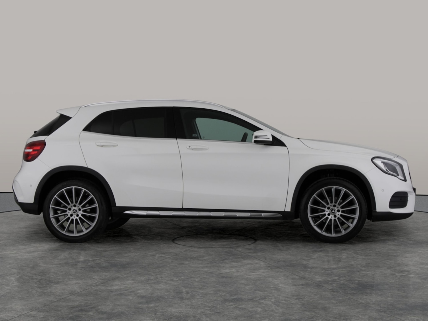 Used Mercedes-Benz GLA 2019 for sale - 76420793: Photo 13