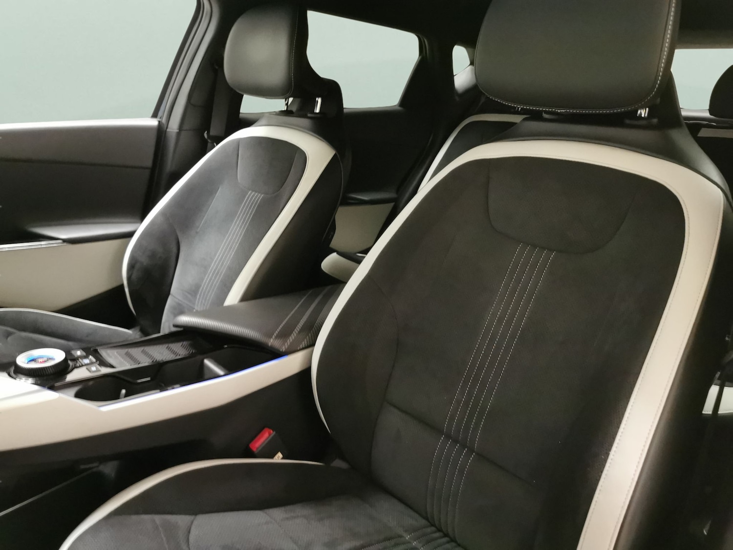 Used Kia EV6 2022 for sale - 78137461: Photo 5