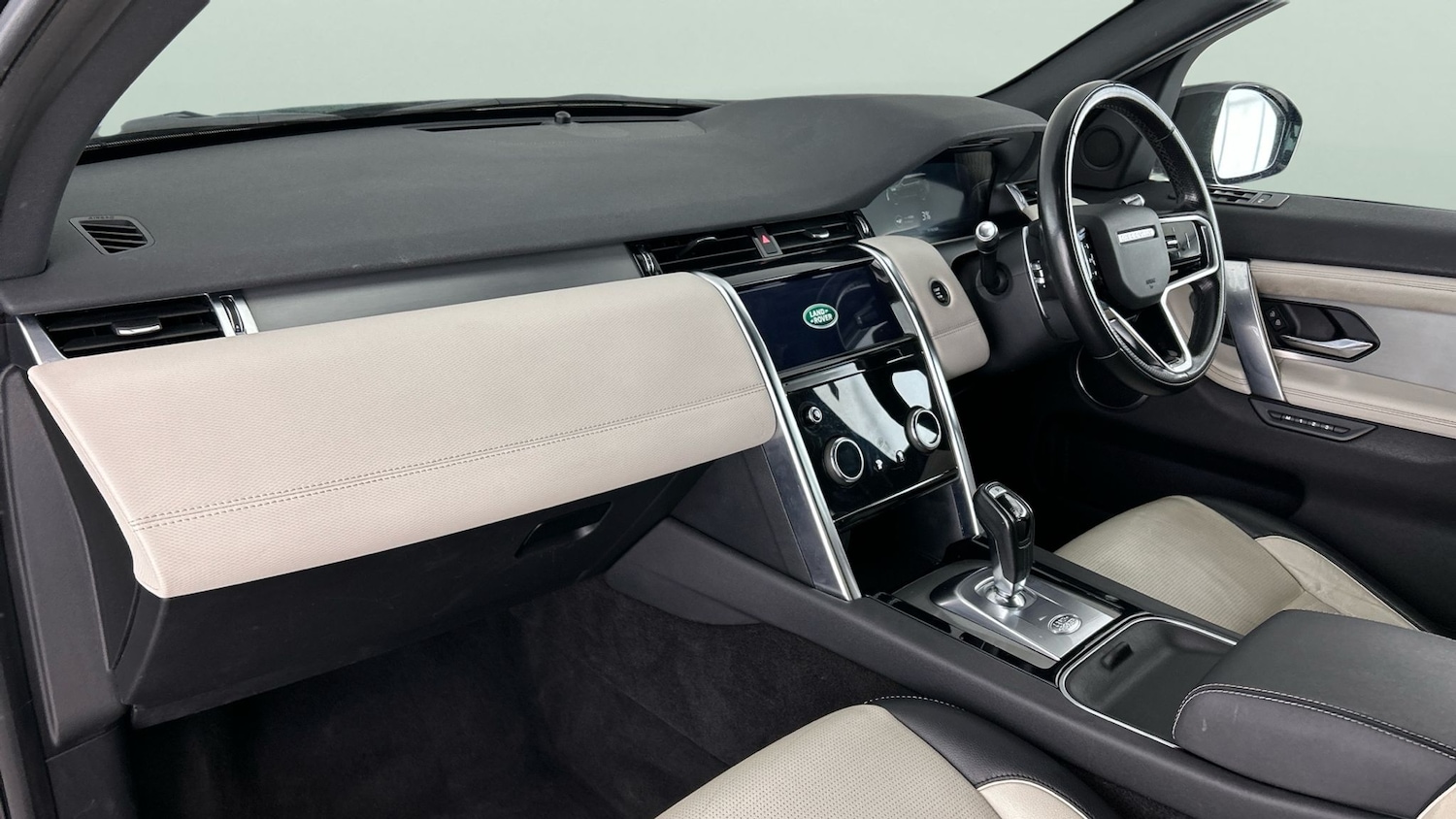 Used Land Rover Discovery Sport for sale - 77180431: Photo 13