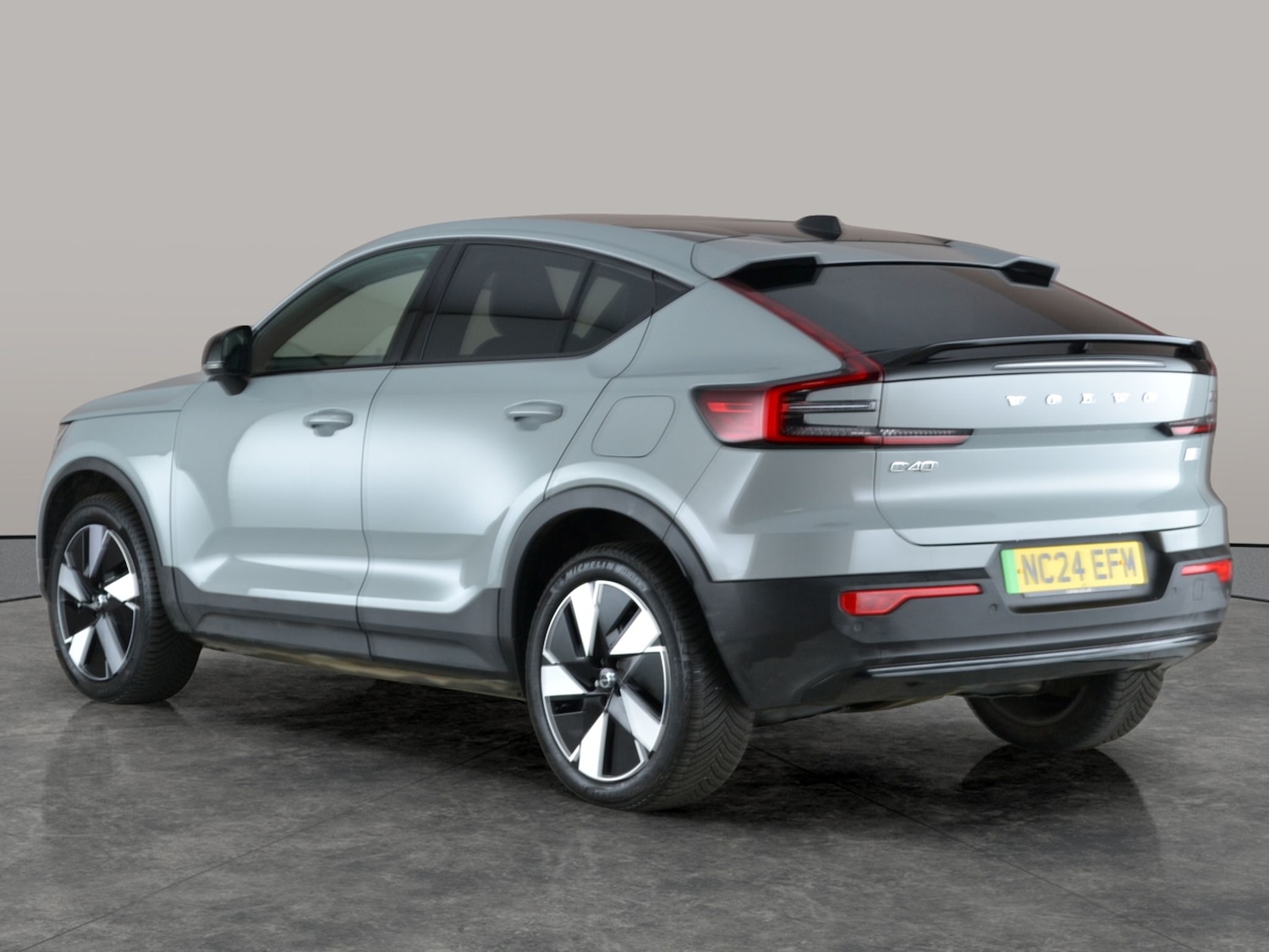 Used Volvo C40 2024 for sale - 76980402: Photo 13