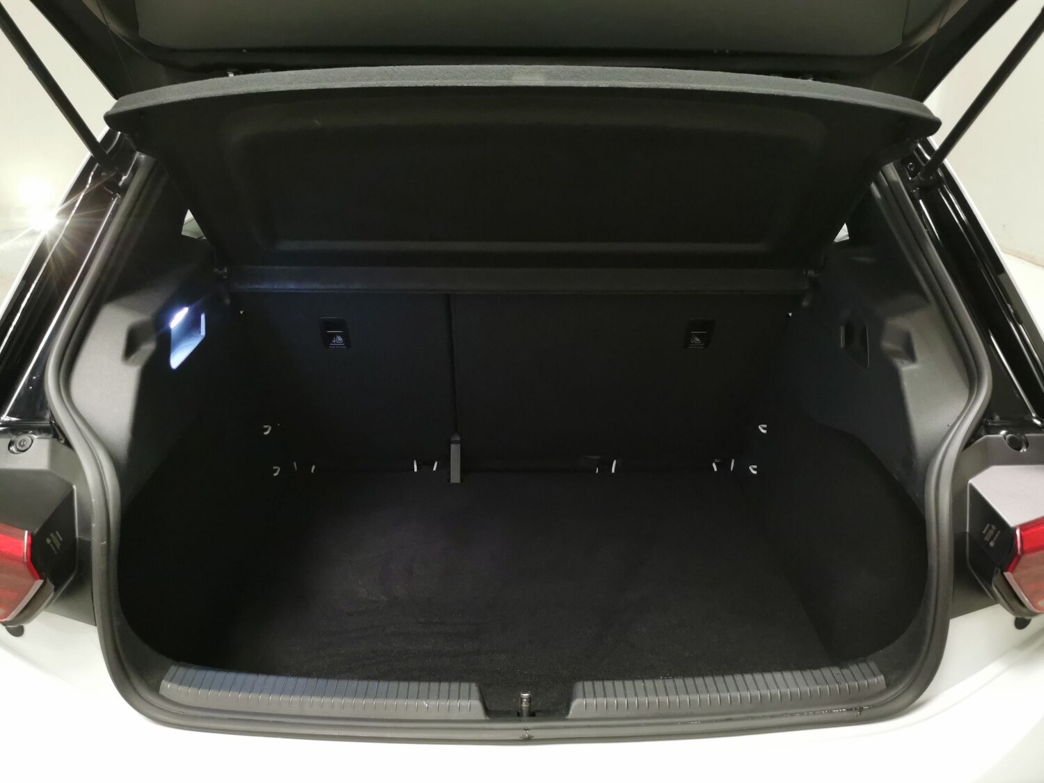 Used Volkswagen ID.3 2021 for sale - 77367451: Photo 28