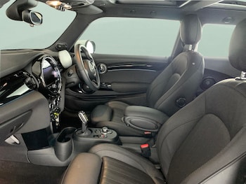 Used MINI Electric Hatch 2022 for sale - 76704069: Photo