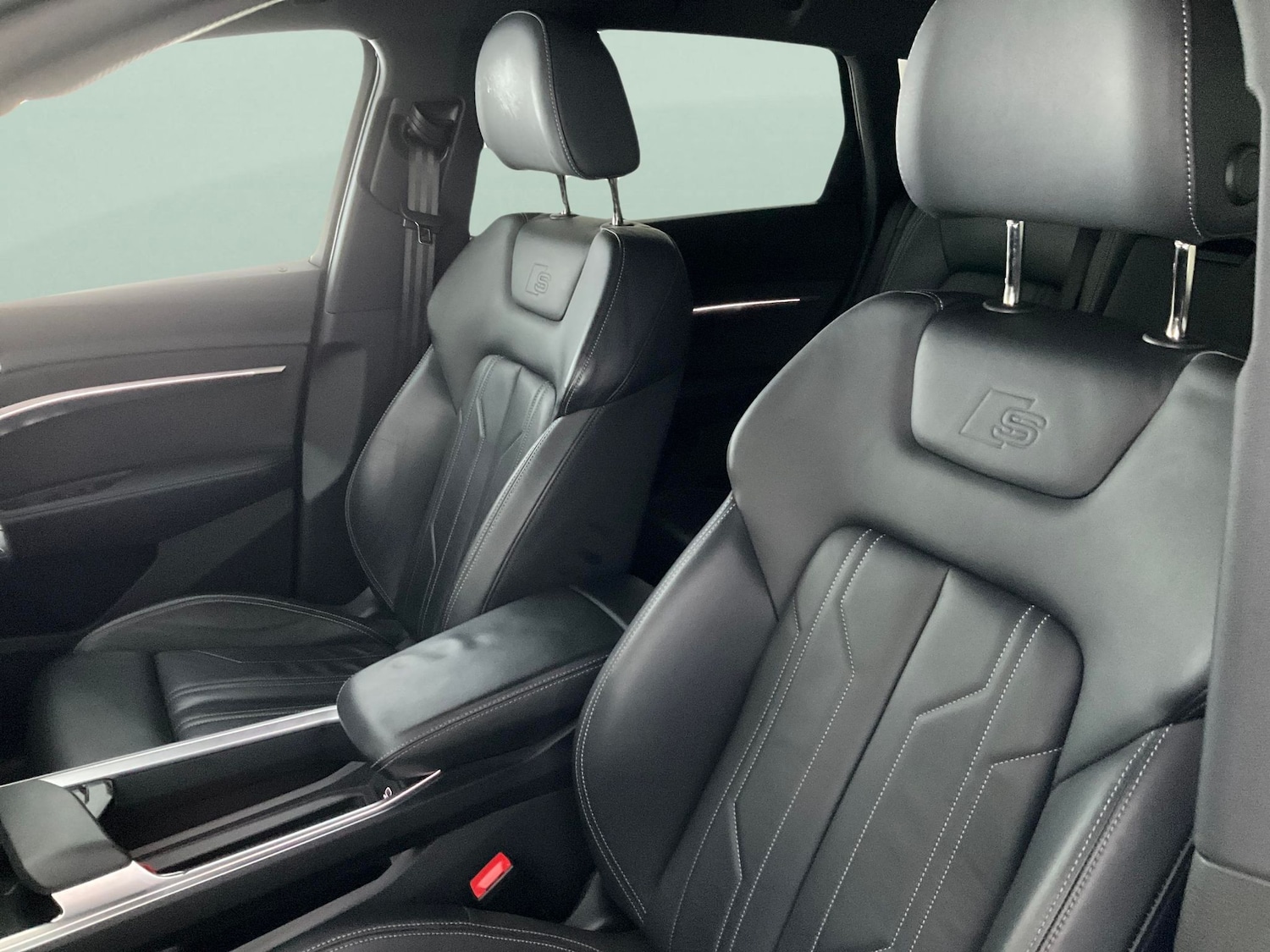 Used Audi e-tron 2022 for sale - 76444617: Photo 12