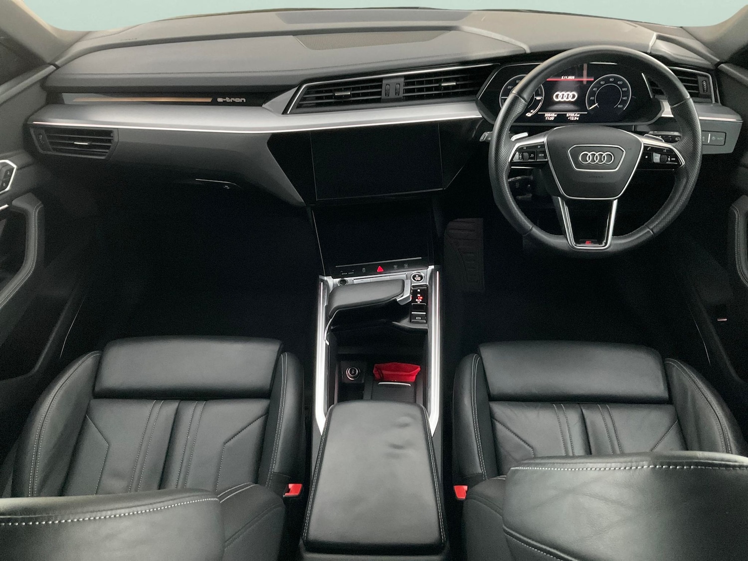 Used Audi e-tron 2022 for sale - 76444617: Photo 4