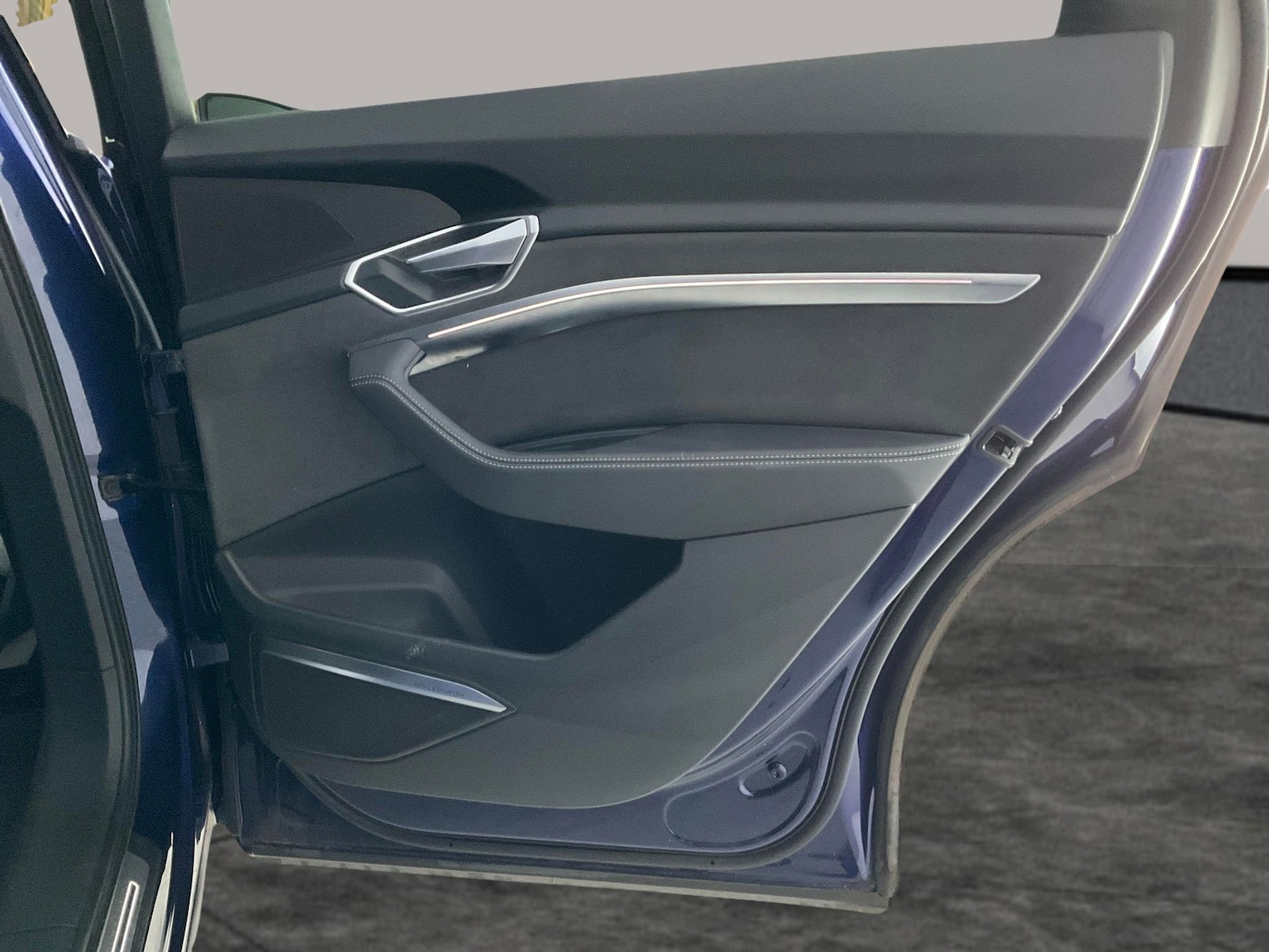 Used Audi e-tron 2022 for sale - 76444617: Photo 41