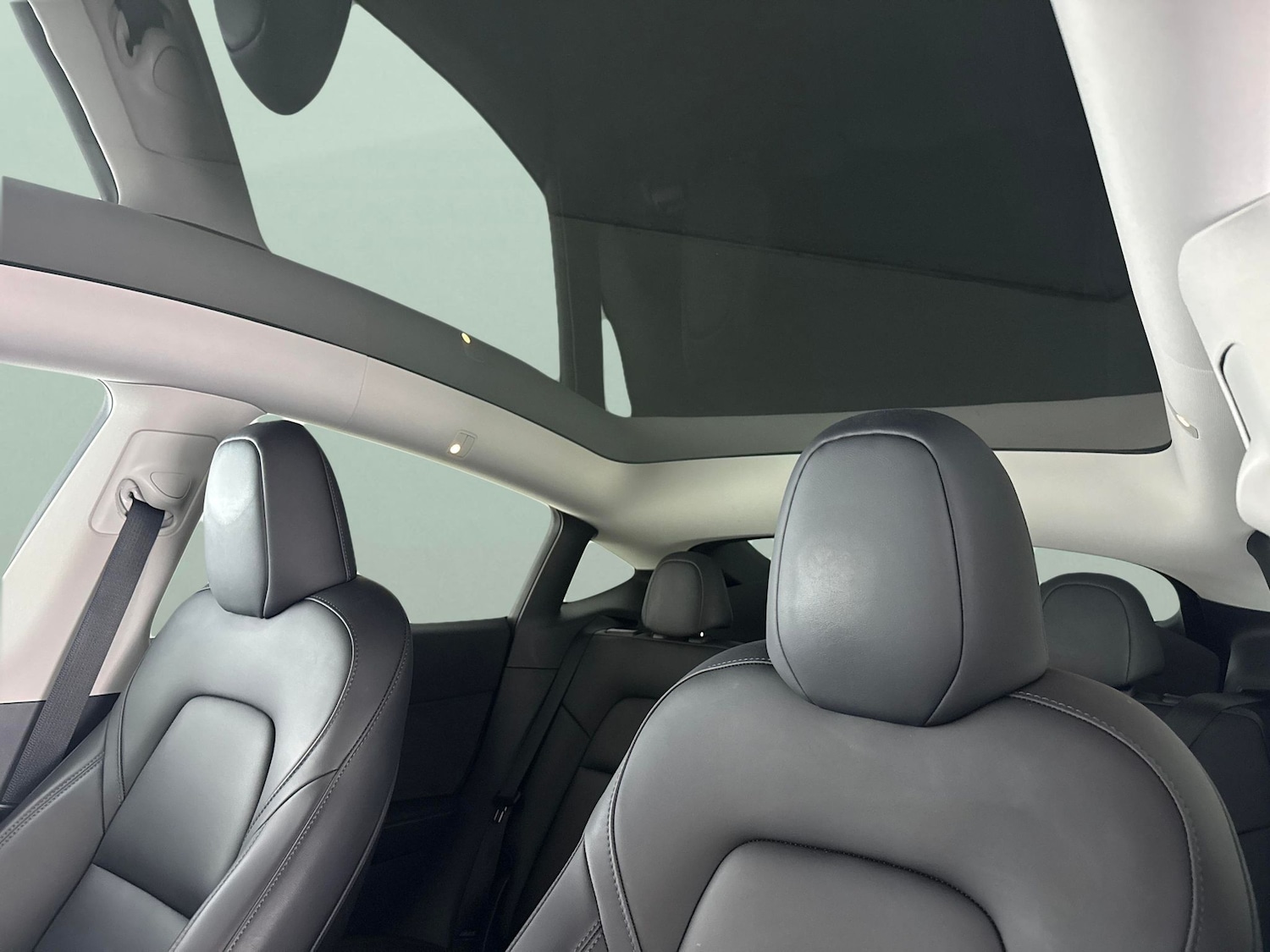 Used Tesla Model Y 2022 for sale - 77760313: Photo 5