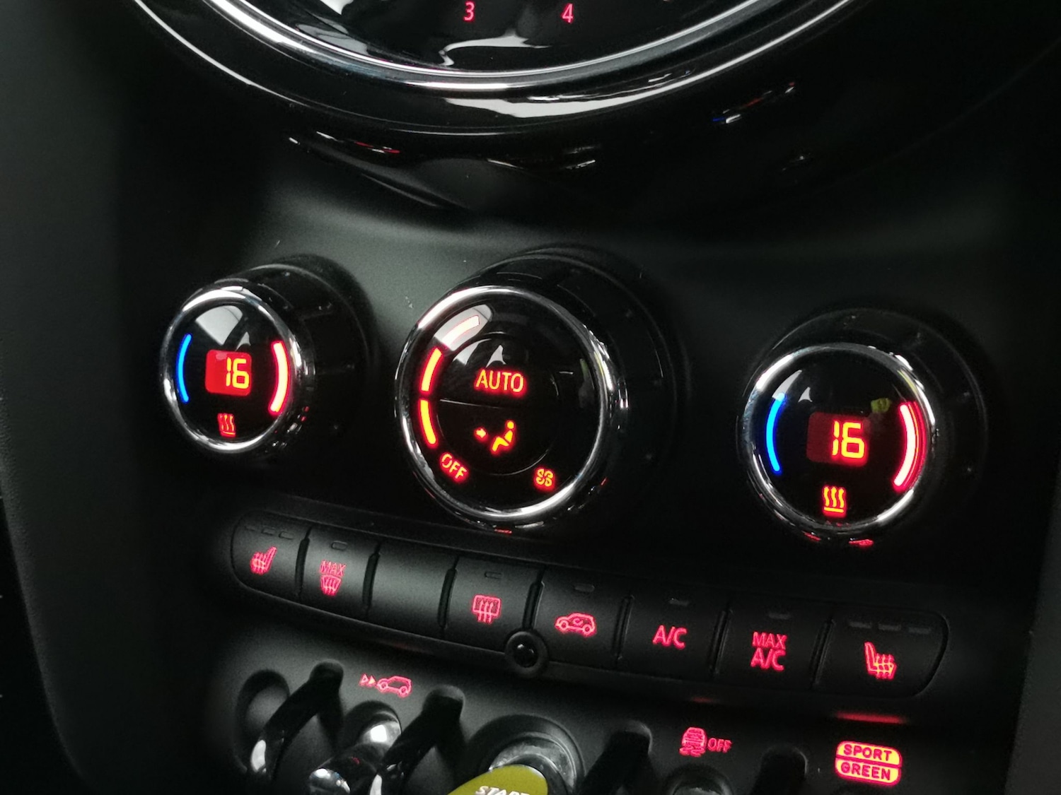 Used MINI Electric Hatch 2023 for sale - 78063739: Photo 17