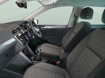 Used Volkswagen Tiguan 2023 for sale - 79260345: Photo