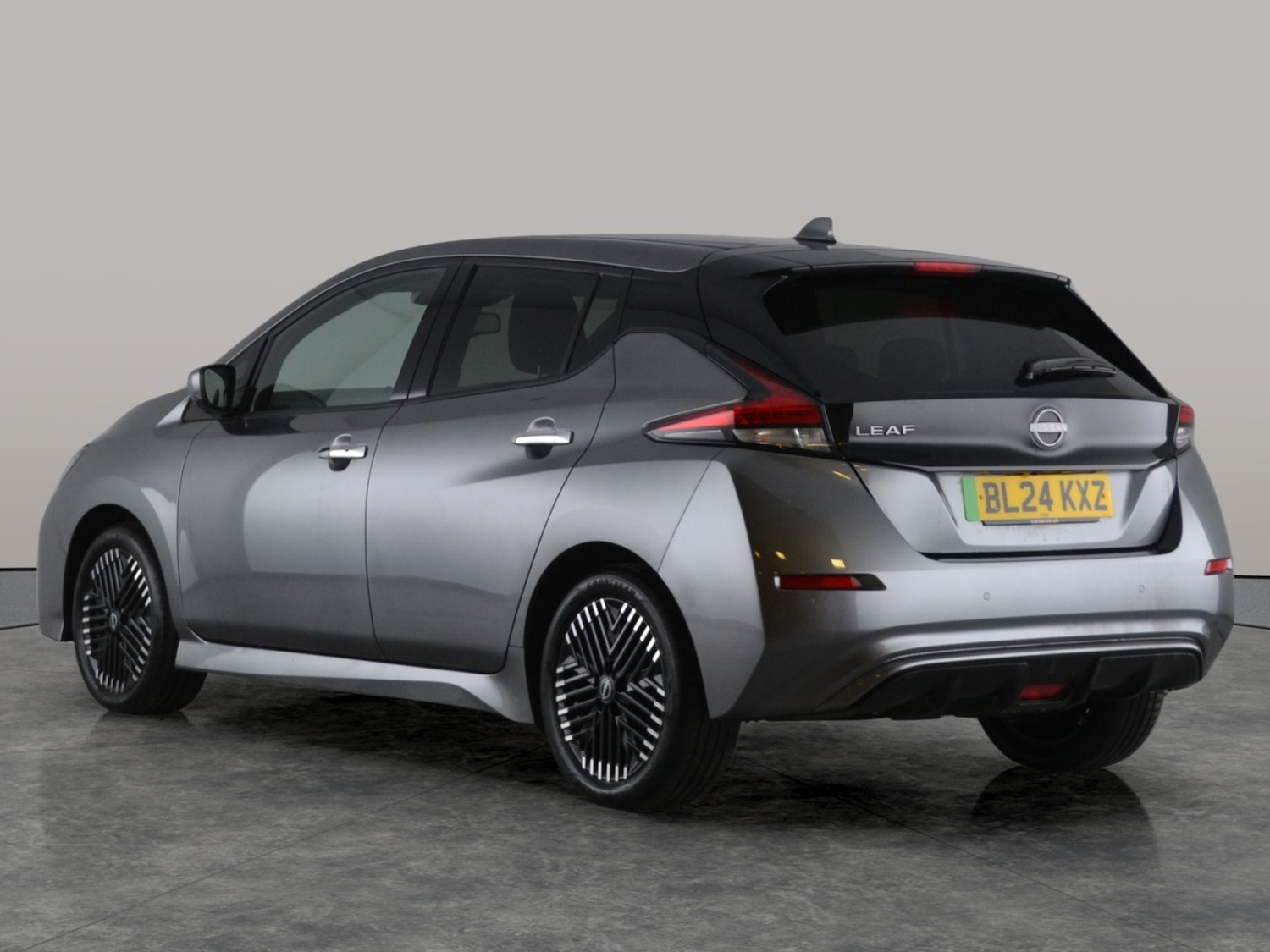 Used Nissan Leaf 2024 for sale - 77563526: Photo 10