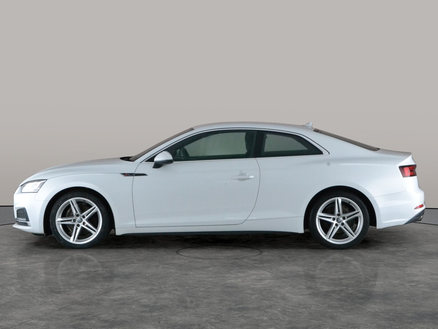 Used Audi A5 2018 for sale - 77300853: Photo 12