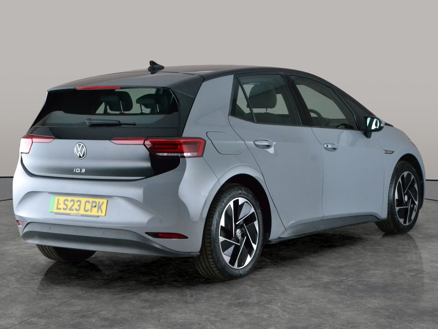 Used Volkswagen ID.3 2023 for sale - 77873085: Photo 9