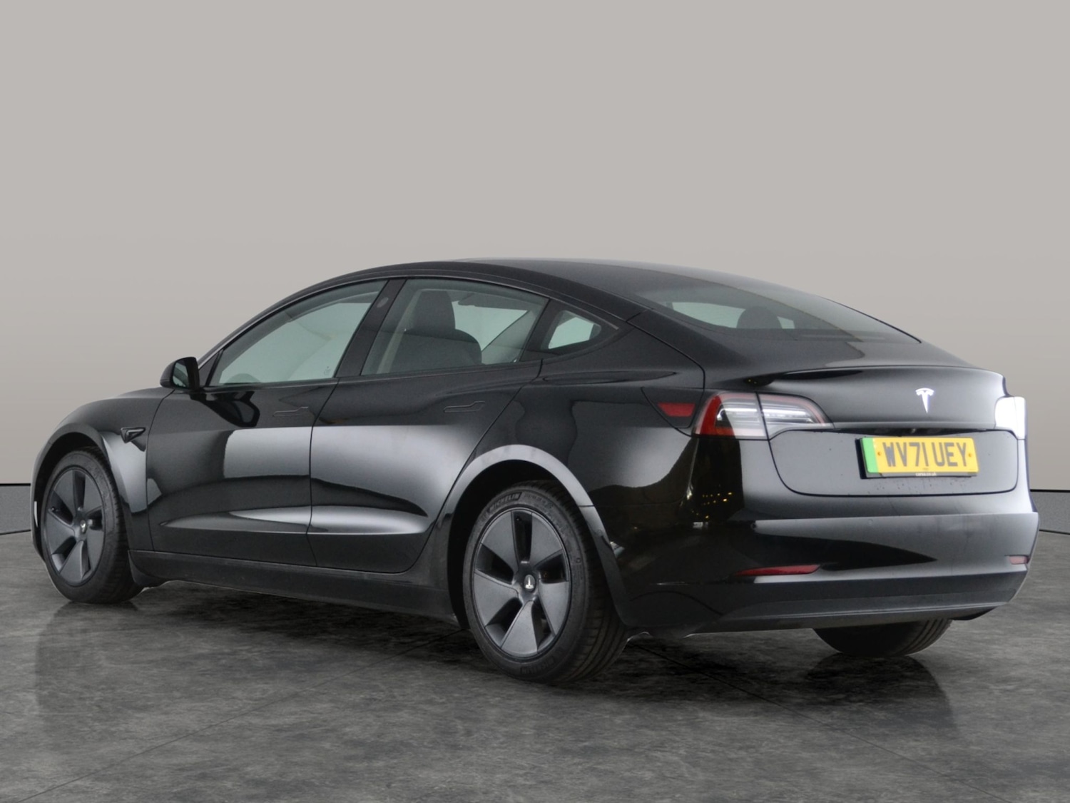 Used Tesla Model 3 2021 for sale - 76379187: Photo 14