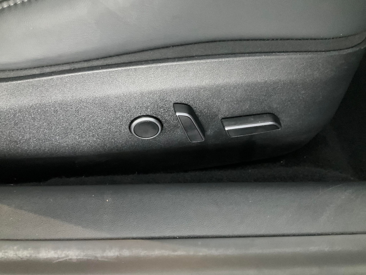 Used Tesla Model 3 2021 for sale - 76379187: Photo 22