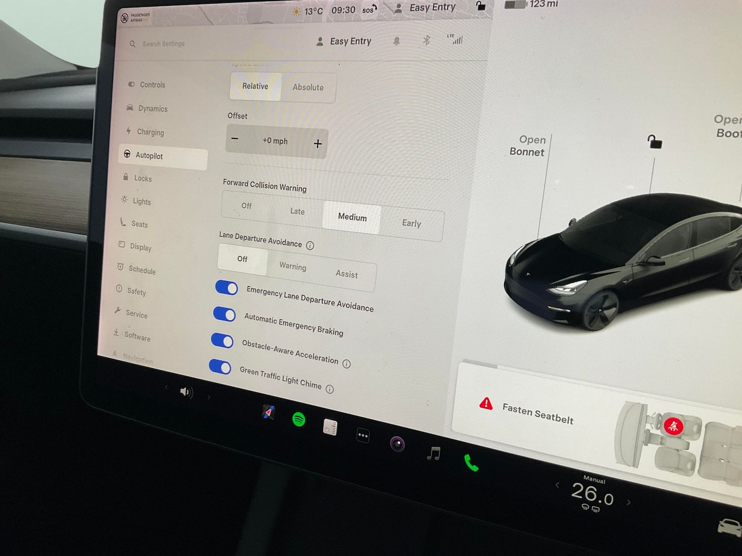 Used Tesla Model 3 2021 for sale - 76379187: Photo 31