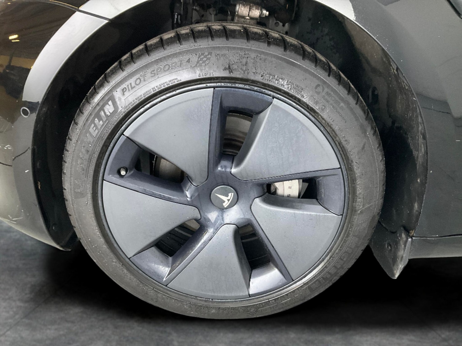 Used Tesla Model 3 2021 for sale - 76379187: Photo 33