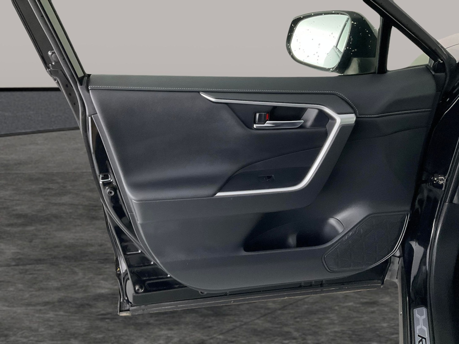 Used Toyota RAV4 2022 for sale - 76364943: Photo 33