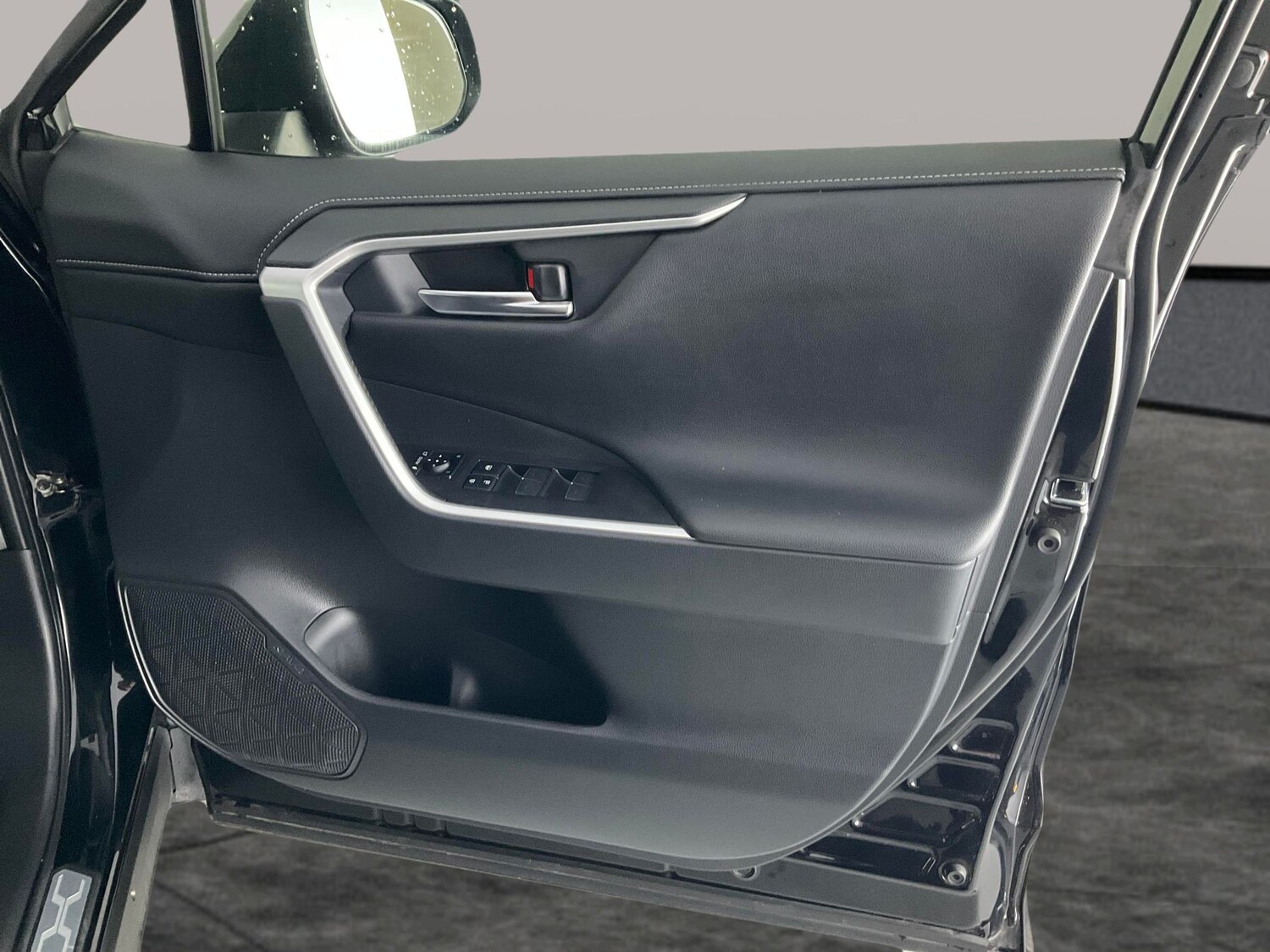 Used Toyota RAV4 2022 for sale - 76364943: Photo 36