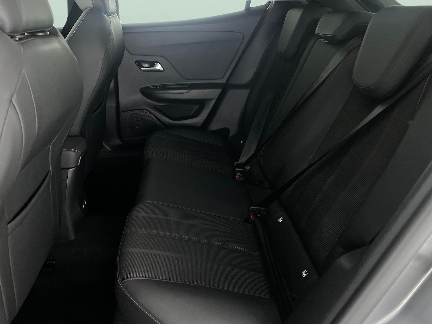 Used Vauxhall Mokka 2023 for sale - 78061761: Photo 32