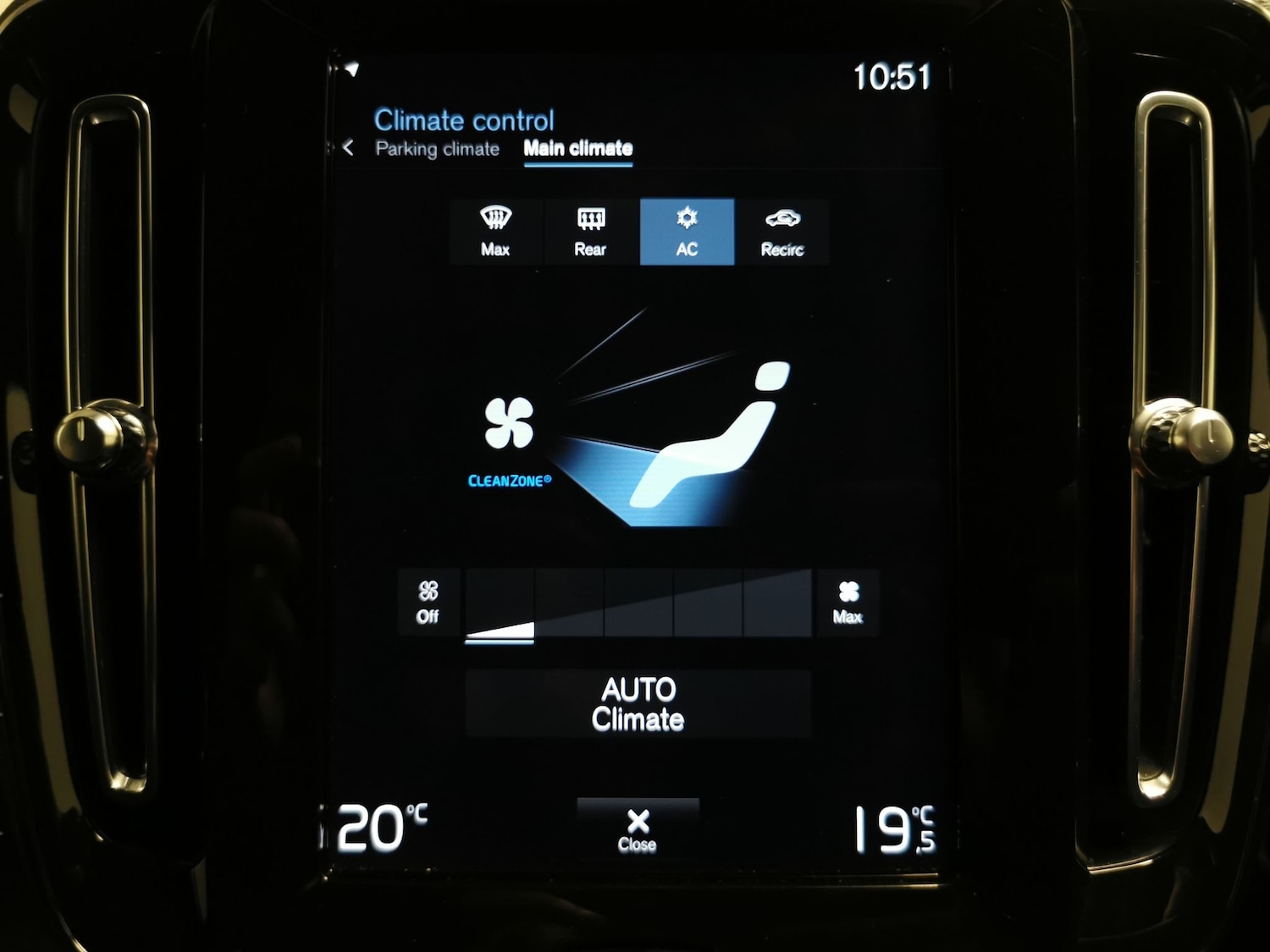 Used Volvo XC40 2021 for sale - 77272006: Photo 15