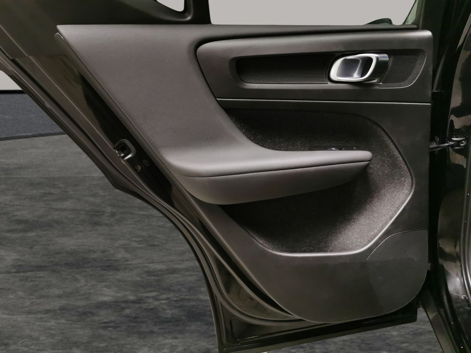 Used Volvo XC40 2021 for sale - 77272006: Photo 24