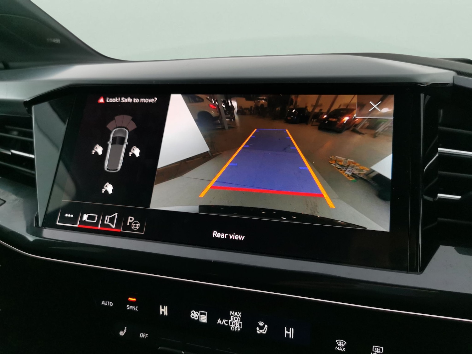 Used Audi Q4 e-tron for sale - 77221399: Photo 6