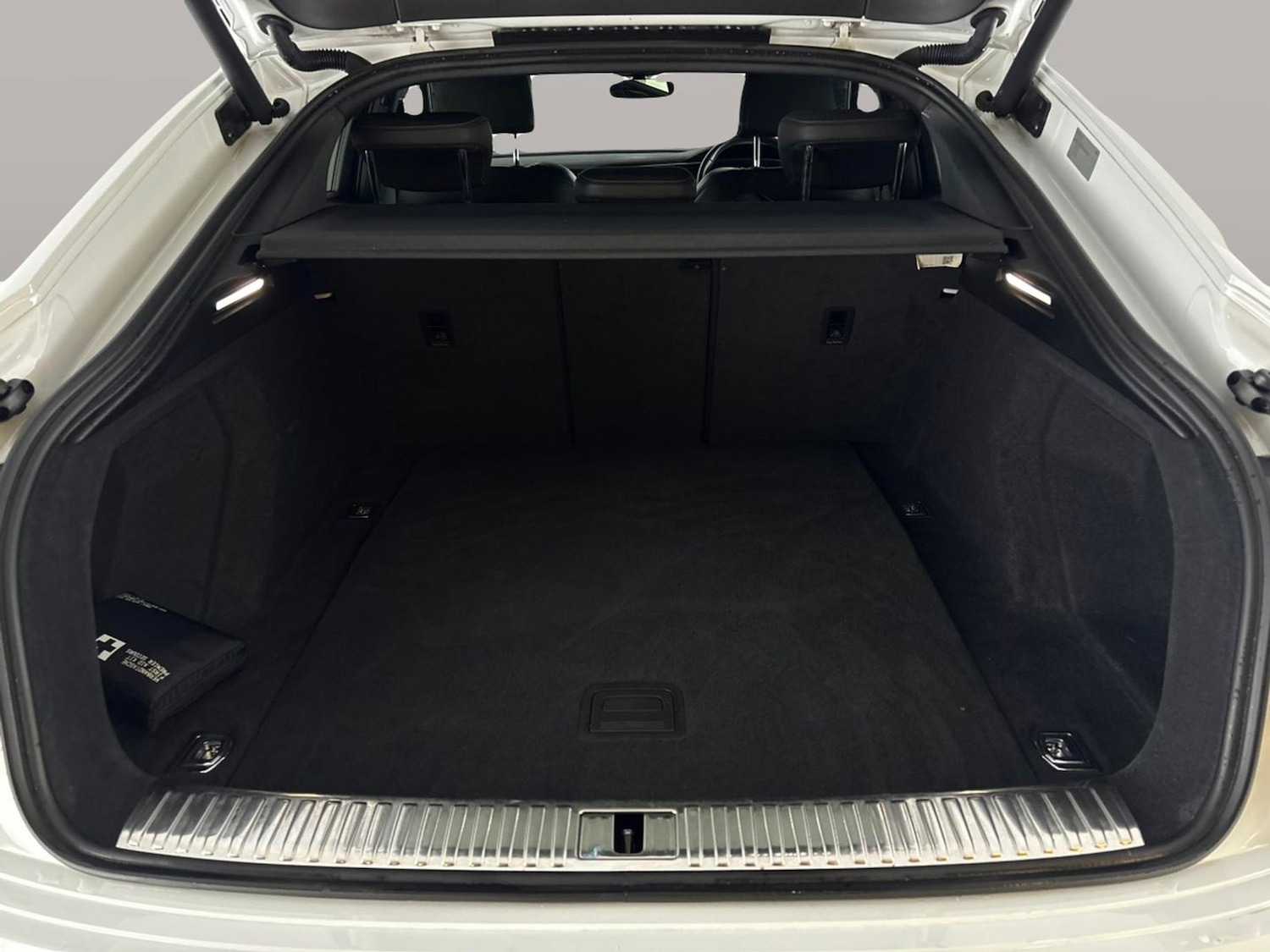 Used Audi e-tron 2020 for sale - 76515197: Photo 45