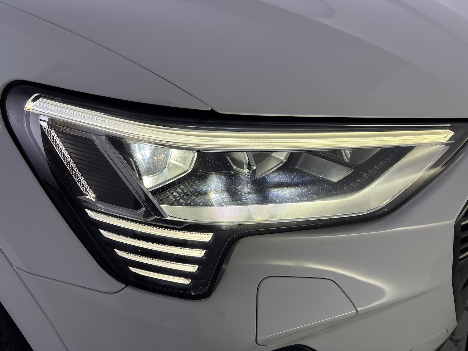 Used Audi e-tron 2020 for sale - 76515197: Photo 6