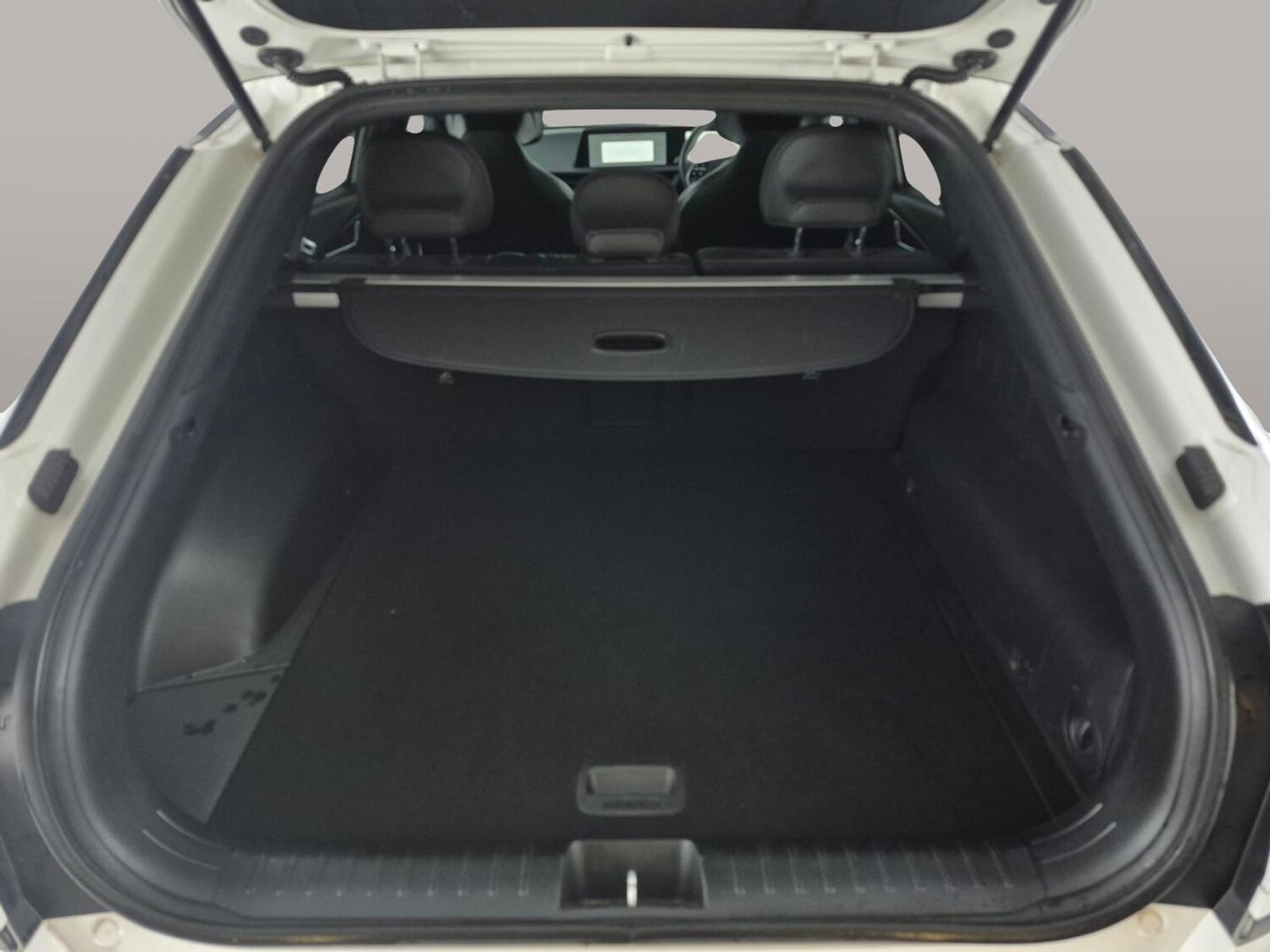 Used Kia EV6 2023 for sale - 77972184: Photo 37