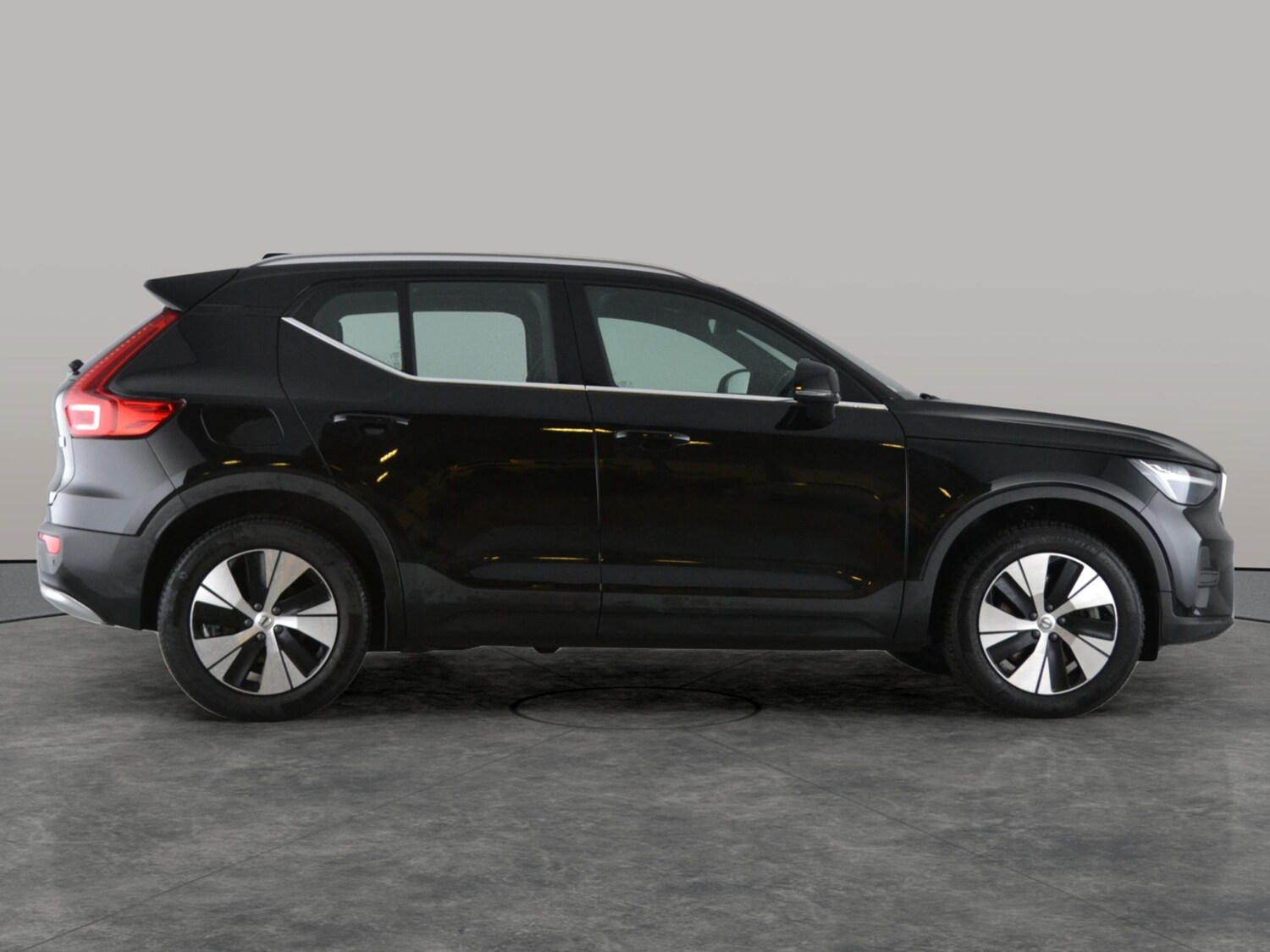 Used Volvo XC40 for sale - 77208092: Photo 10