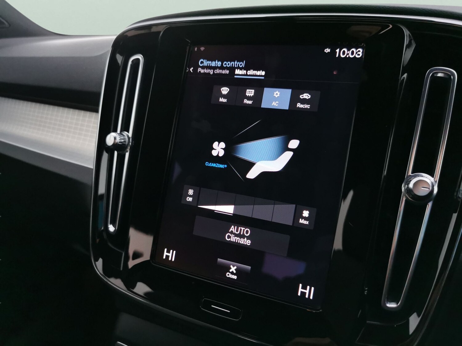 Used Volvo XC40 for sale - 77208092: Photo 17