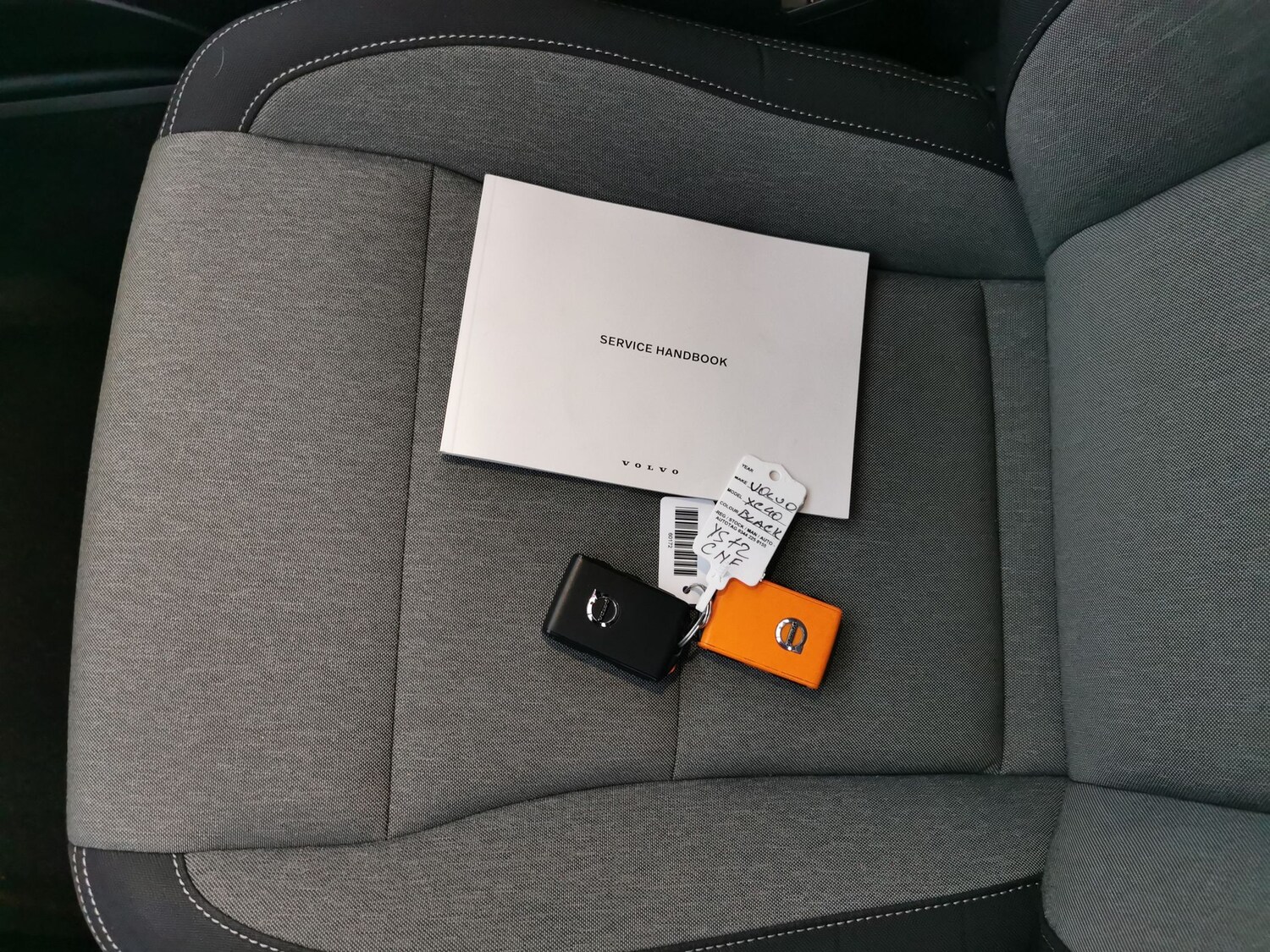 Used Volvo XC40 for sale - 77208092: Photo 30