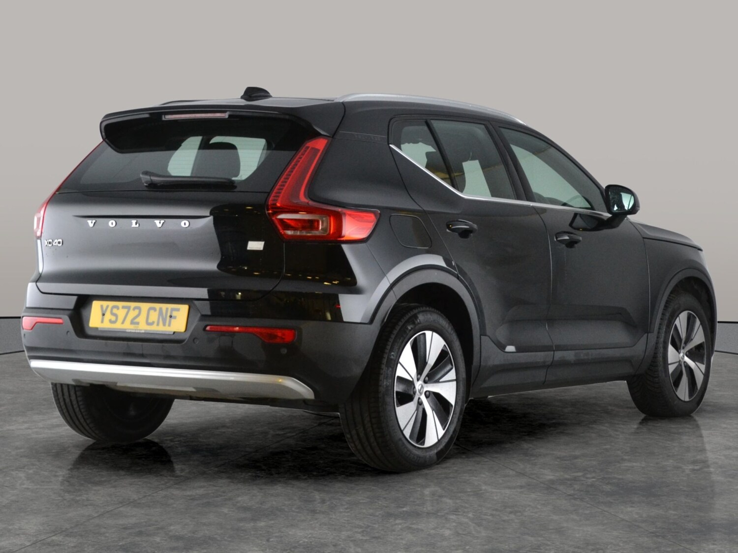 Used Volvo XC40 for sale - 77208092: Photo 9