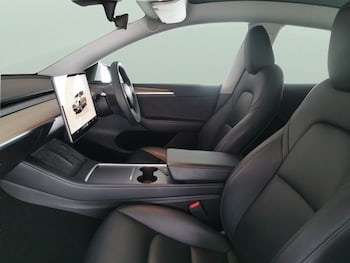 Used Tesla Model Y 2024 for sale - 78971732: Photo