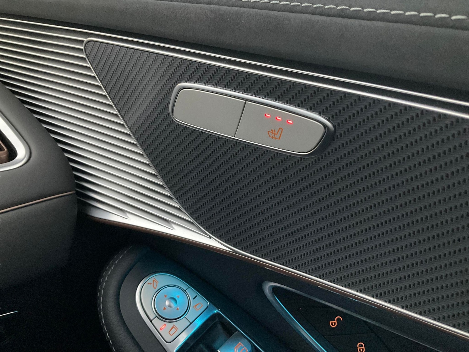 Used Mercedes-Benz EQC 2023 for sale - 76663457: Photo 21