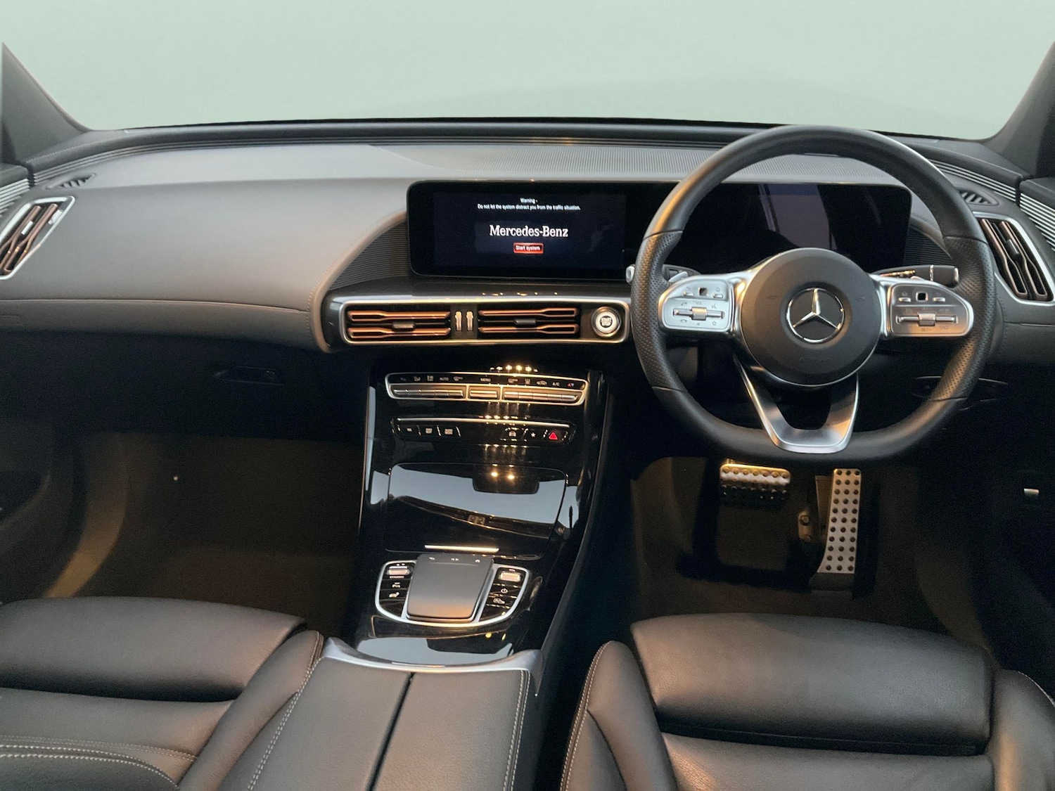 Used Mercedes-Benz EQC 2023 for sale - 76663457: Photo 8